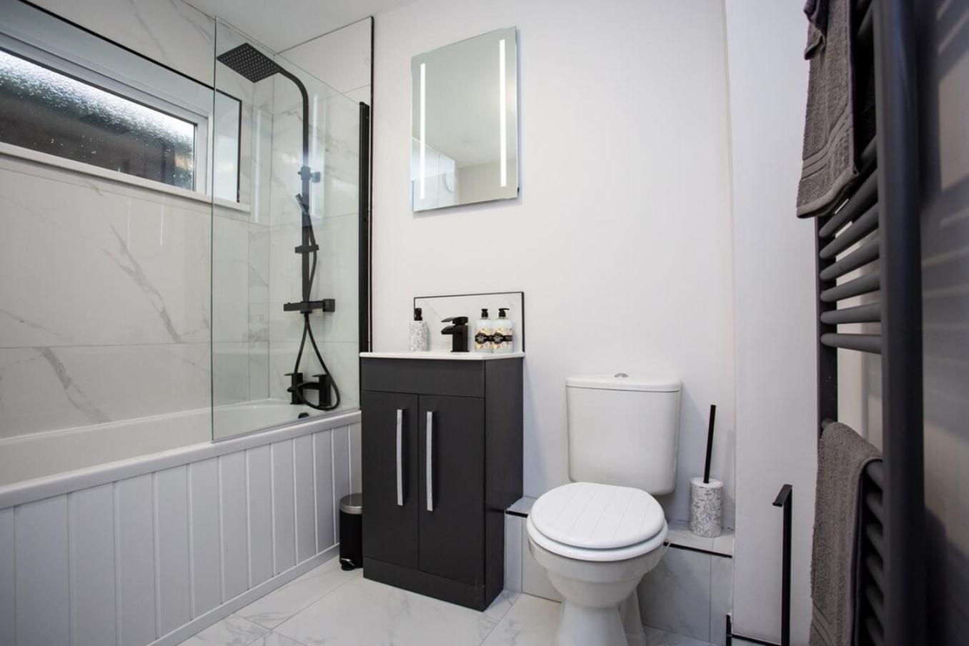 Heart Of South Shields Modern Interior 2 Bed Flat Apartment Westoe Bagian luar foto